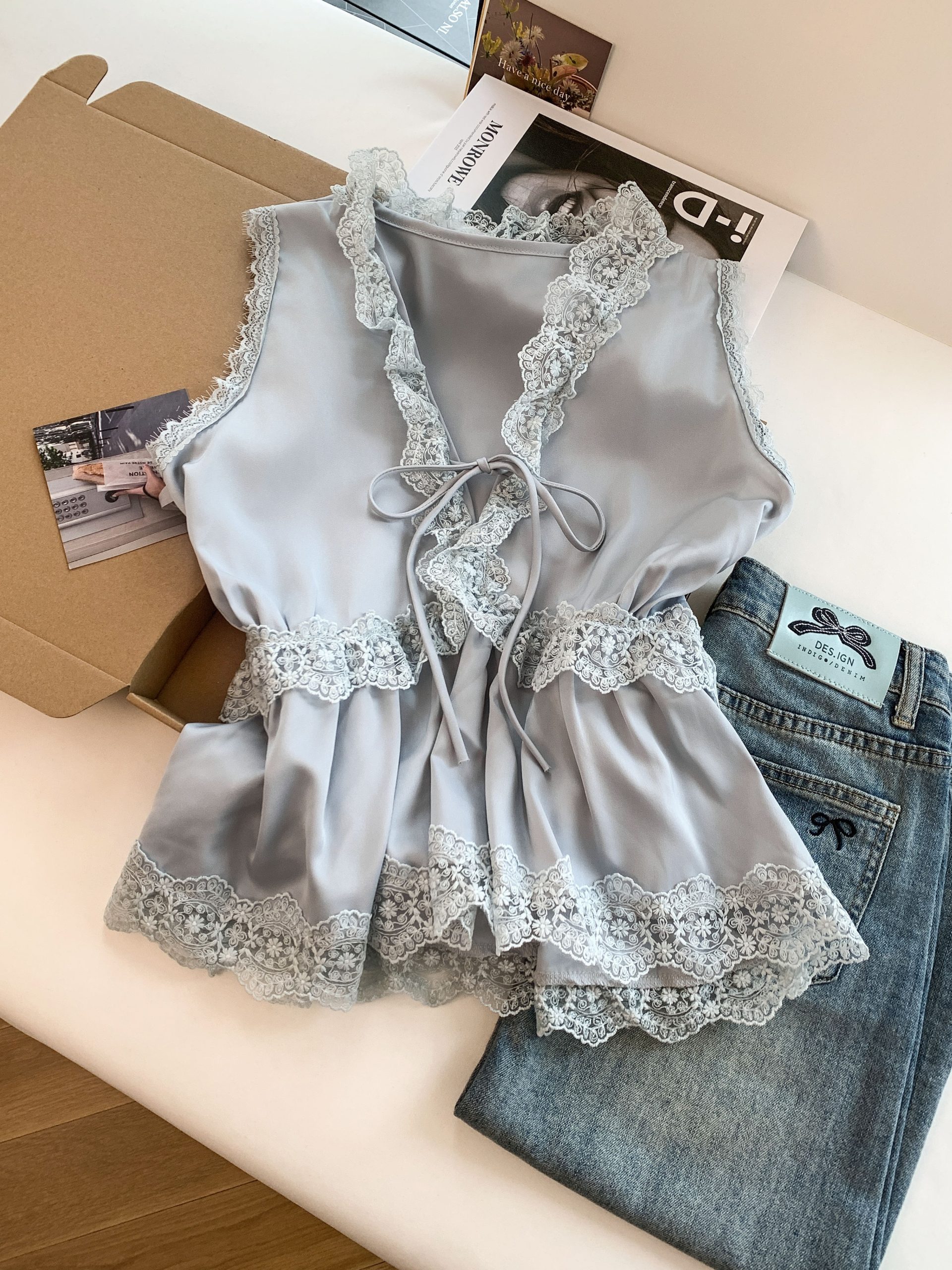 French Lace Trim V-Neck Women's Shirt Summer 2026 Loose Fit Short Sleeve Top