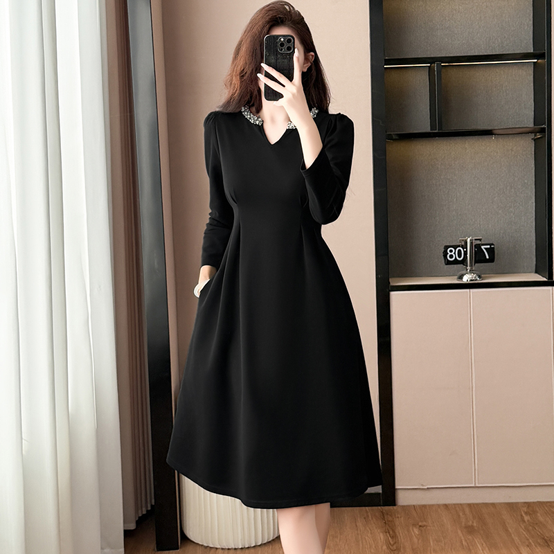 Plus Size Black A-Line Long Sleeve Midi Dress for Women Spring