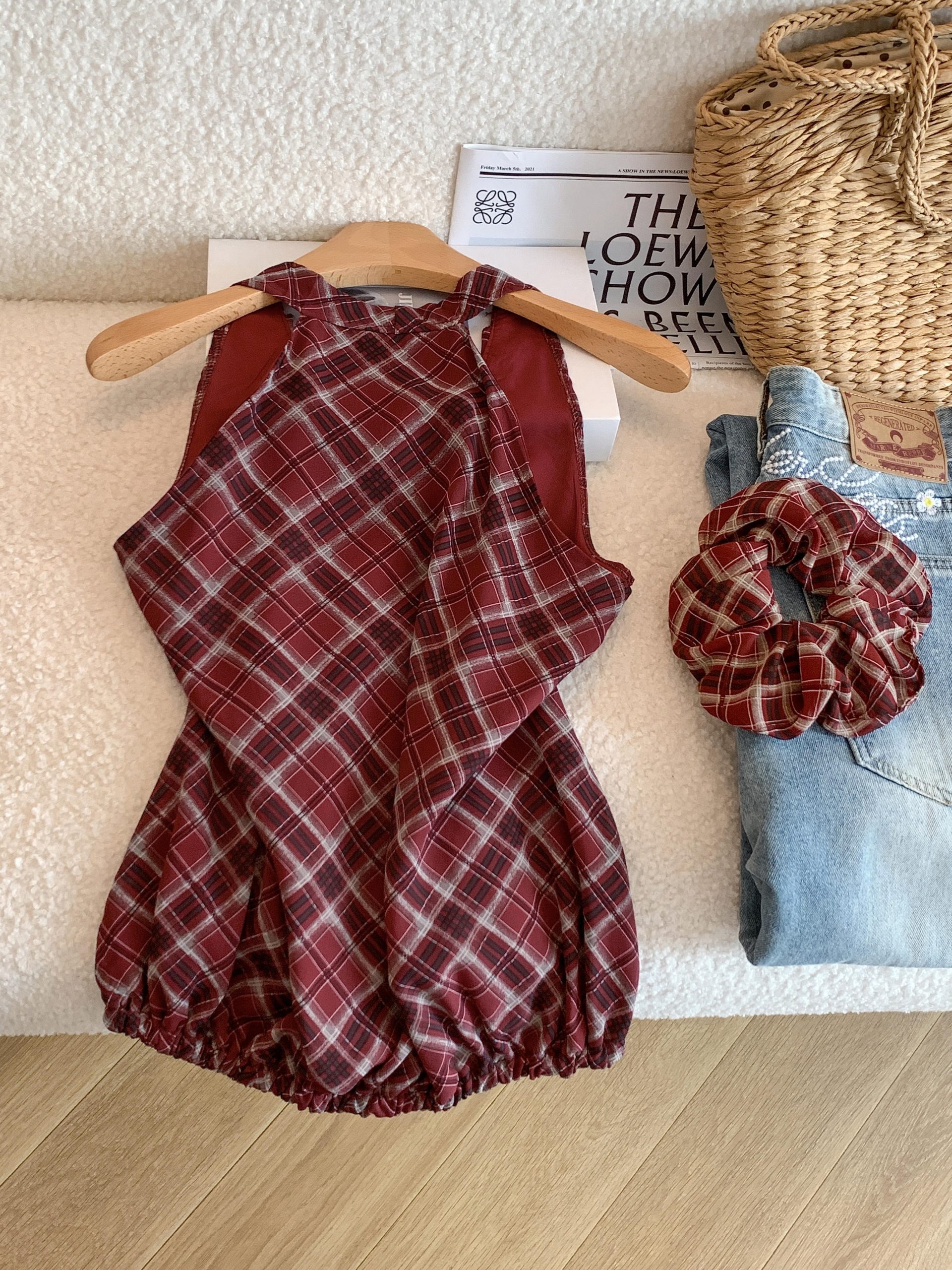 Sexy V-Neck Plaid Halter Cami Top for Women Summer Loose Fit Sleeveless