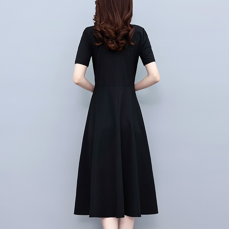 summer-plus-size-color-block-short-sleeve-slimming-midi-dress_3 Summer Plus Size Color Block Short Sleeve Slimming Midi Dress