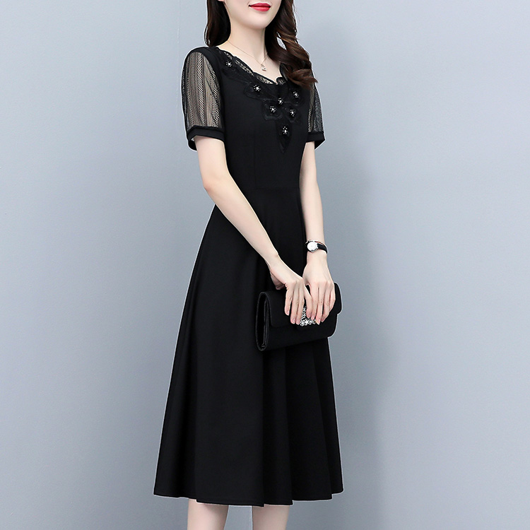 summer-plus-size-hollow-lace-short-sleeve-slimming-midi-dress_2 Summer Plus Size Hollow Lace Short Sleeve Slimming Midi Dress