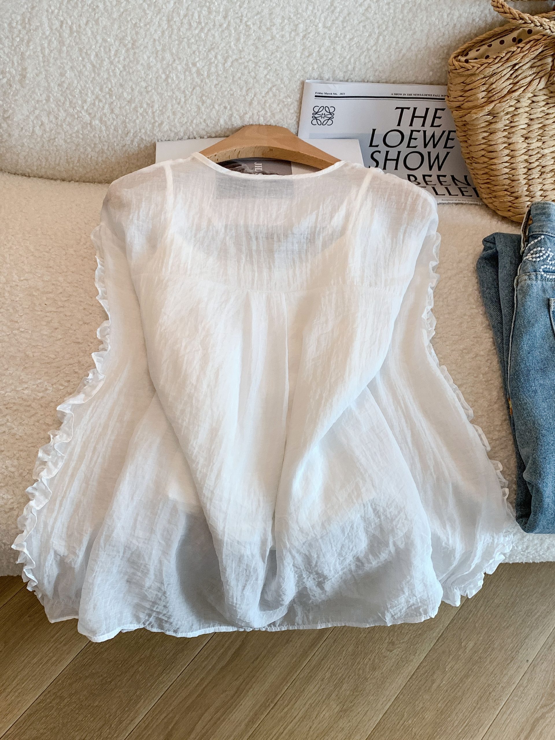 sweet-ruffle-bow-tie-v-neck-long-sleeve-womens-shirt-two-piece-set-style-6065a2_2 Sweet Ruffle Bow Tie V-Neck Long Sleeve Women's Shirt Two-Piece Set - Style 6065a2