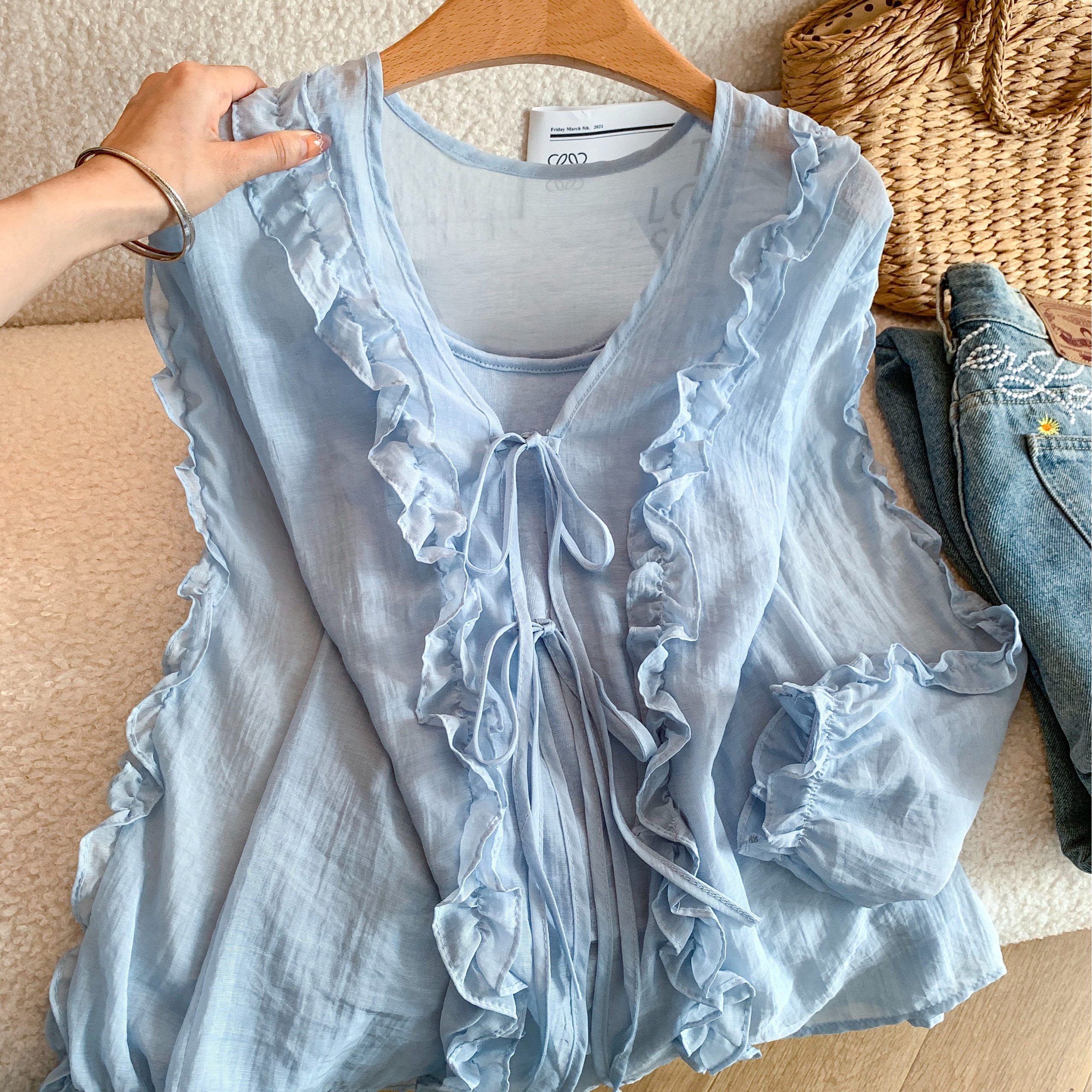 sweet-ruffle-bow-tie-v-neck-long-sleeve-womens-shirt-two-piece-set-style-6065a2_4 Sweet Ruffle Bow Tie V-Neck Long Sleeve Women's Shirt Two-Piece Set - Style 6065a2